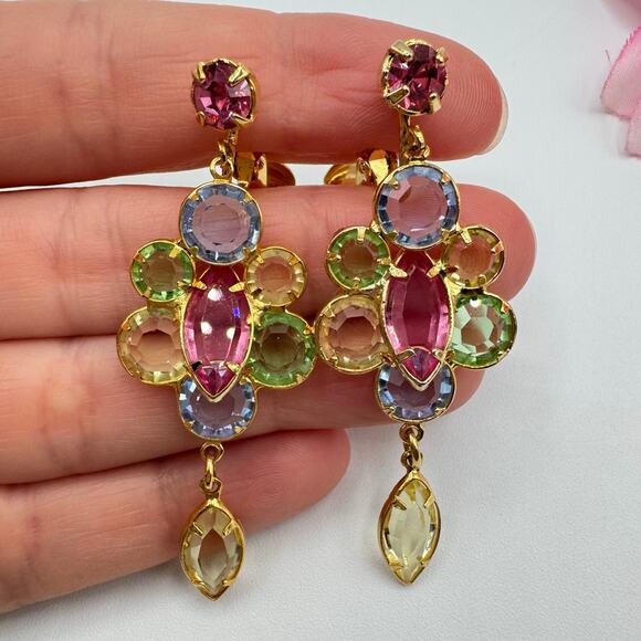 Vintage Austrian Crystal Clip On Earrings Pastel Ethereal Spring Fairycore Long - Picture 11 of 16